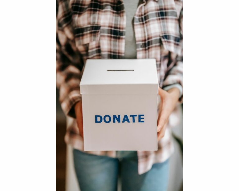 How are Charitable Contributions Used to Reduce Estate Taxes?